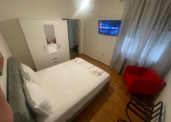 The Nest Tesalónica